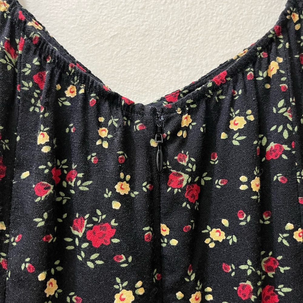 Reformation Sydney Dress in Rebecca, Size 6 - Picture 9 of 12